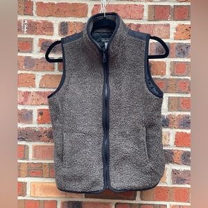 Banana Republic olive green Sherpa vest. Women small.